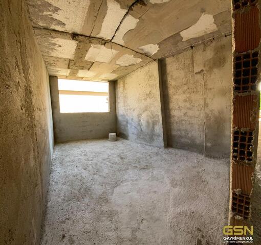15-ÇAYIROVA YENİMAHALLE’DE MERKEZİ KONUMDA